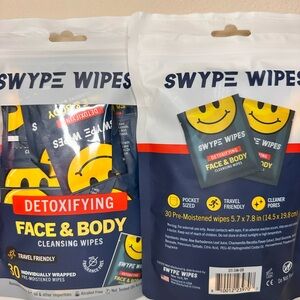 SWYPE WIPES Detoxifying Face & Body Cleansing Wipes - Yellow Smile Design
